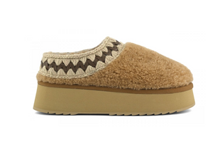 Platform Clog Curly Skeepskin In Cognac