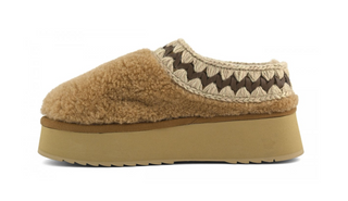 Platform Clog Curly Skeepskin In Cognac