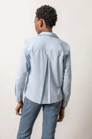 Easy Poplin Button Down in Glass