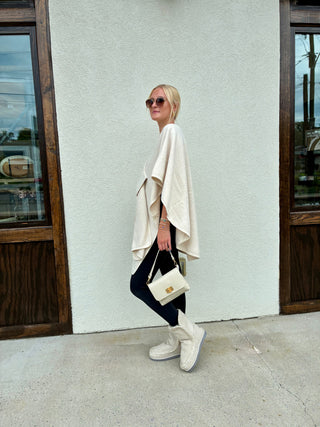 Knit Wrap in Beige