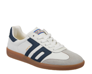 Cloud Sneaker in Navy