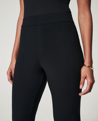 The Perfect Pant, Slim Straight in Classic Black