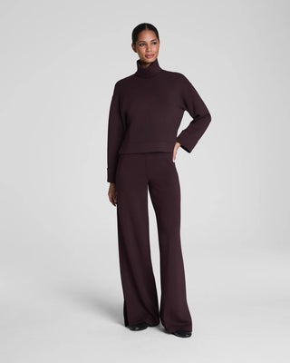 Air Essential Cropped Turtleneck in Truffle Brown