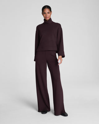 Airessentials Smooth Front Wide Leg Pant in Truffle Brown