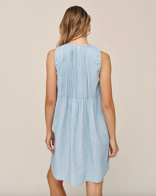 Sleeveless Pintuck Dress in Sun Bleached Wash