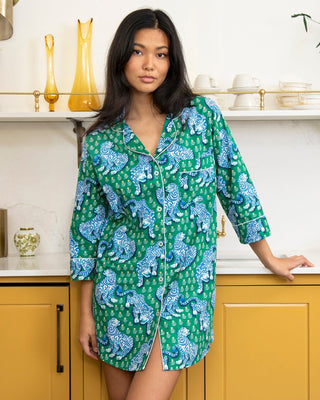 Sleep Shirt in Tiger Queen