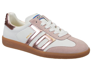 Cloud Sneaker in Pink