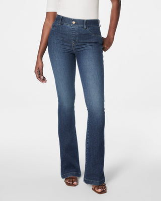Flare Jeans in Authentic Blue