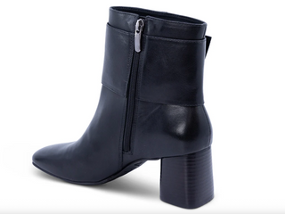 Darsie Boot in Black Leather