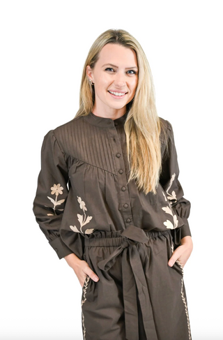Verity Blouse in Sandstone