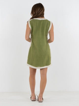 Emily Shift Dress in Cardamom