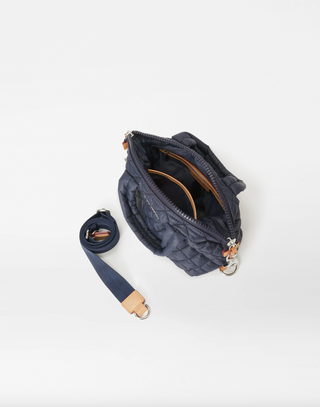 Micro Sutton in Navy