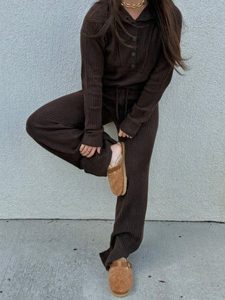 Ribbed Wide Leg Pant in Umber
