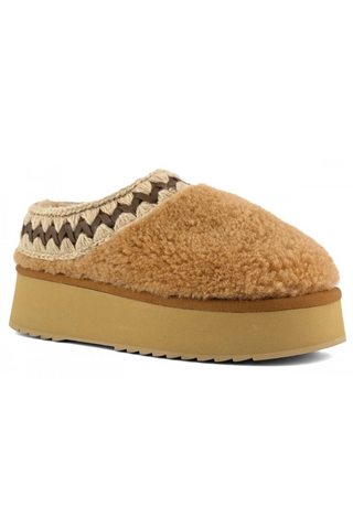 Platform Clog Curly Skeepskin In Cognac