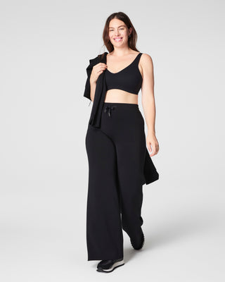 Spanx Air Essentials Wide Leg Pant in Very Black