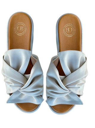 Italia Wedge in Off White Nappa