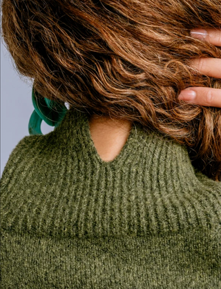 Echo Turtleneck in Olive Jade