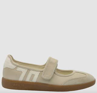 AYA in BEIGE MILK Sneakerina