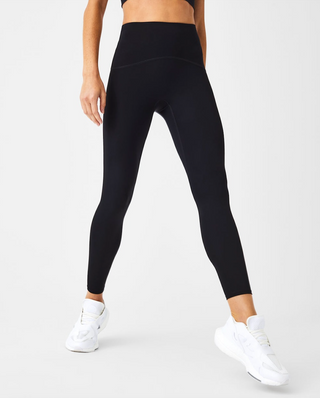 Booty Boost Active 7/8 Leggings in Very Black