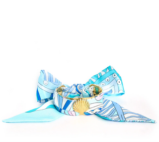 Scallop Shell Scarf Cuff