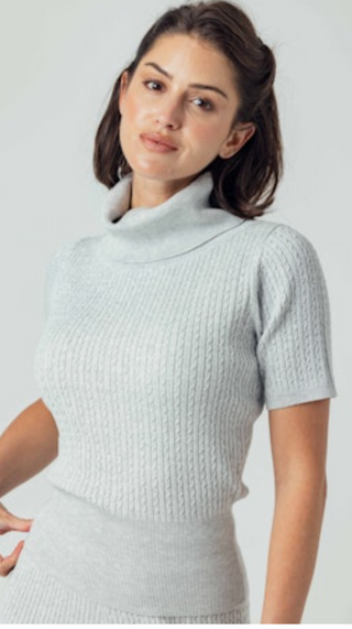 Cable Knit Turtleneck Sweater in Heather Grey