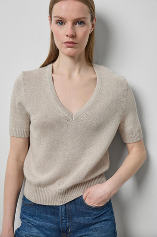 Short Sleeve V-Neck Sparkle Sweater in Dove Sparkle